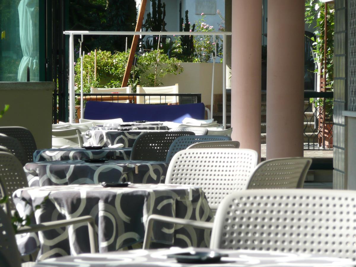 Albergo Villa Denny Rimini Extérieur photo